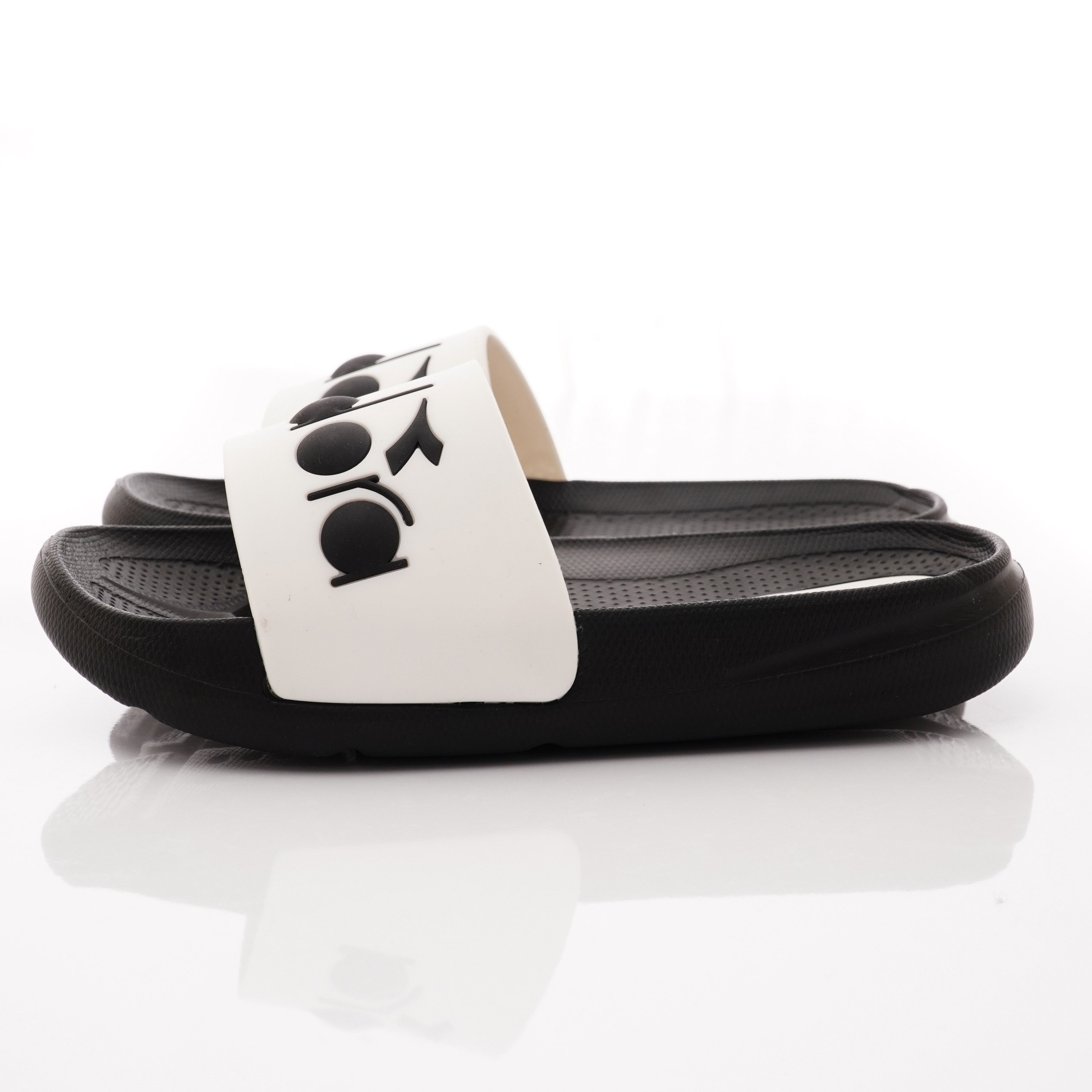 DIADORA - 輕量LOGO涼鞋/拖鞋(中小童段)-黑