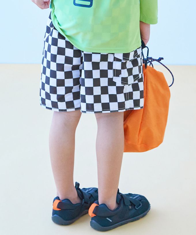 日本 devirock - 90%抗UV 鬆緊印花沙灘褲/泳褲(含內褲)-格子-黑白