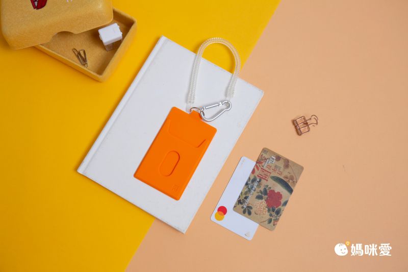 日本P+G design - 矽膠防水悠遊卡夾/證件套-柴犬