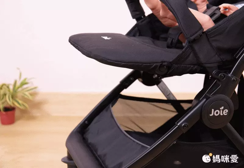 【奇哥 Joie】平台最低價28折起～超輕巧秒收折輕便型推車