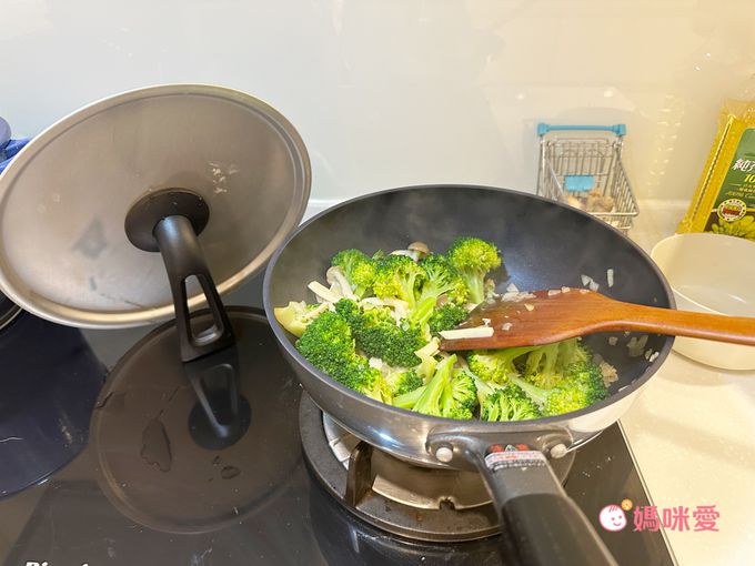 日本北陸 hokua - Marutto Pan 圓圓鍋GAS款24cm含金屬立式鍋蓋