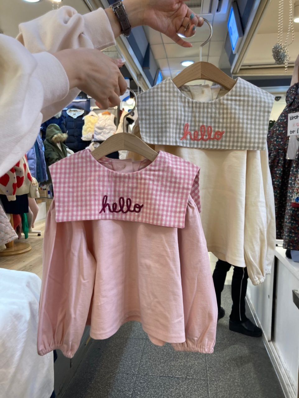 韓國 Orange Mom - 格子方領Hello泡泡袖上衣-粉紅