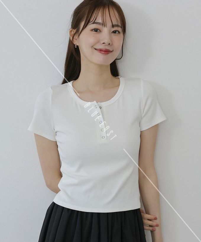 日本 BLUE EAST - 亨利領合身美型短袖上衣-淺黃