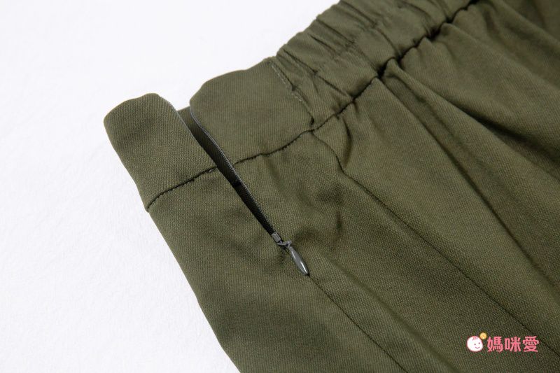 日本 Kobe Lettuce - 顯瘦剪裁修身魚尾長裙-淺杏