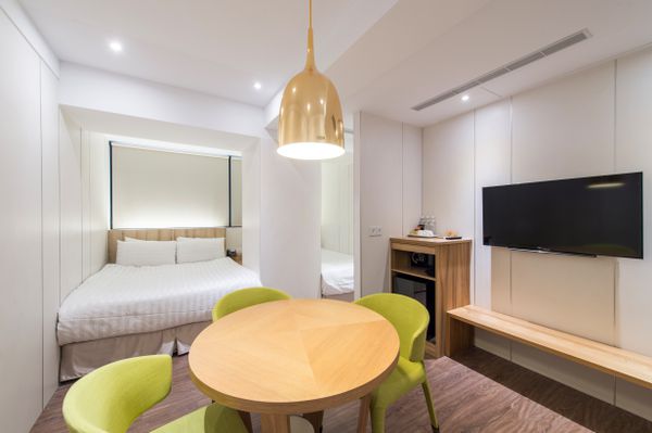 旅樂序精品旅館站前二館 ★ 緊鄰台北交通中心點