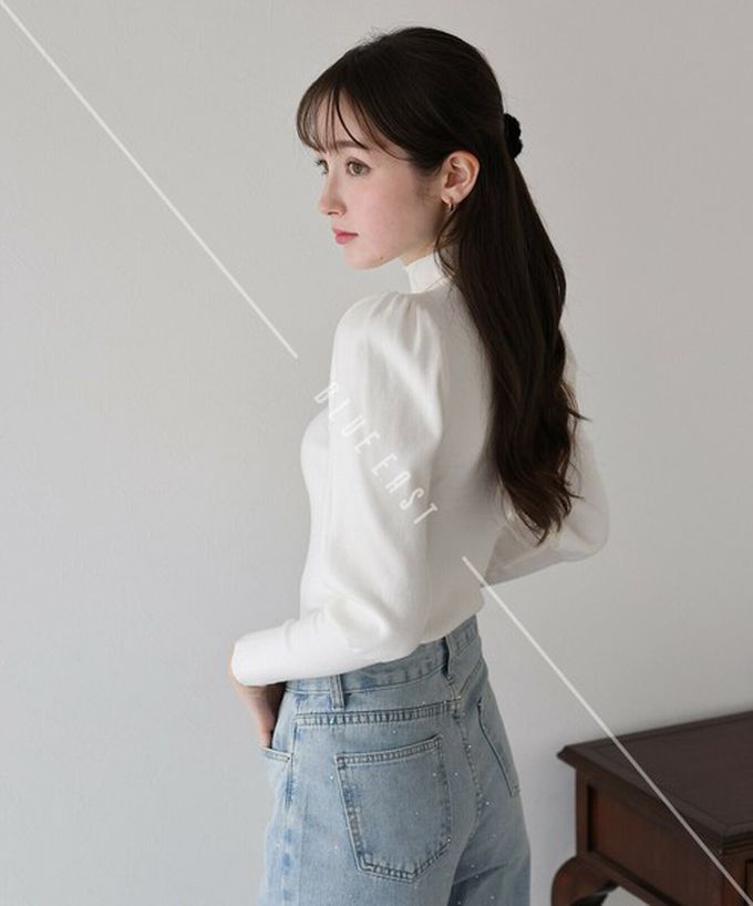 日本 BLUE EAST - 宮廷風百搭針織微高領長袖上衣-米杏