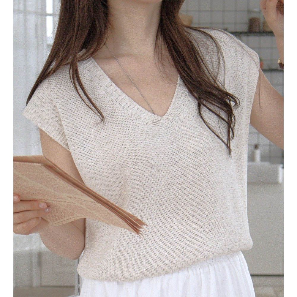 韓製 夏日棉麻V領蓋袖針織上衣-燕麥米 (FREE)