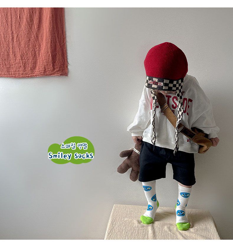 兒童中筒襪 (三入一組)-1087棋盤格笑臉襪-男生款