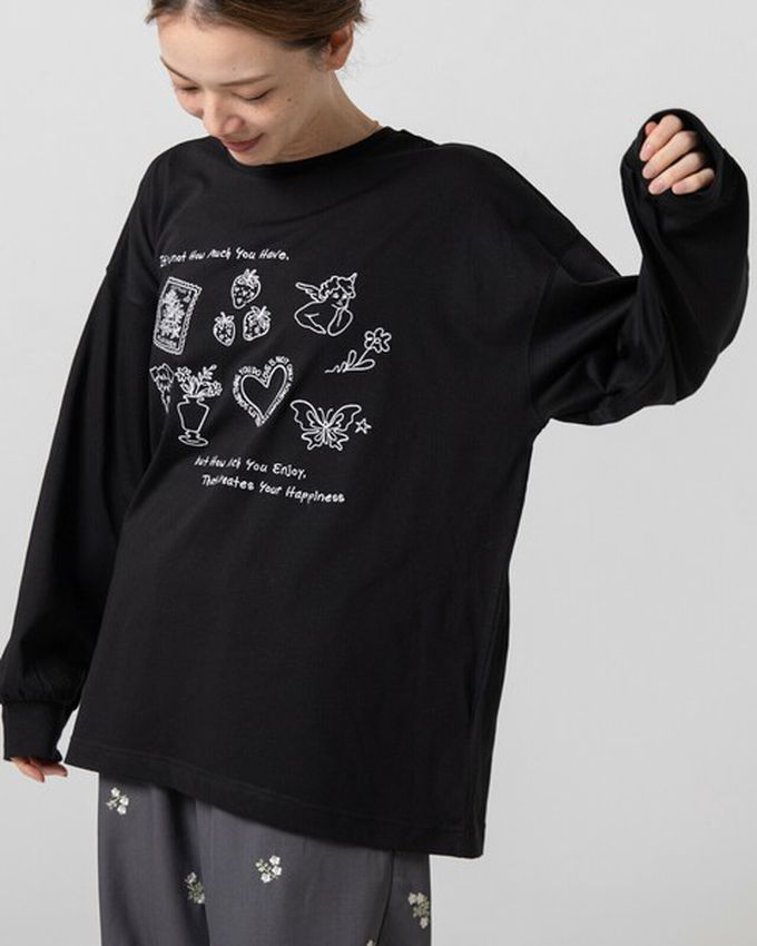 日本 gleam - 甜蜜刺繡印花休閒寬版長袖T恤-黑