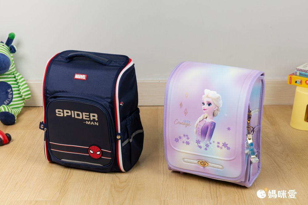 學院風卡通大容量減壓護脊書包-卡通人物鋼鐵人-黑色 (建議110-135cm)-30x19x37cm