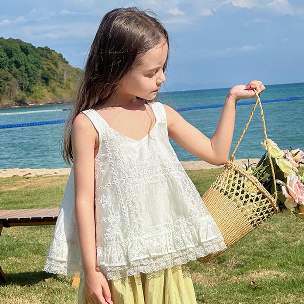 涼爽天絲緹花V領背心-杏色