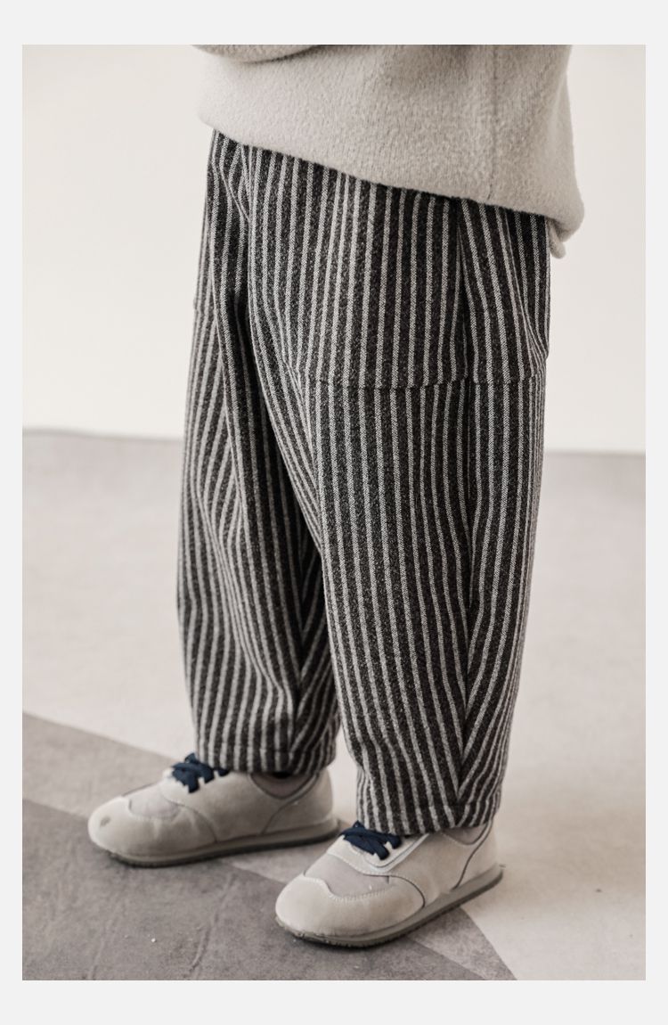 TONGMO - (加絨)小紳士腰鬆緊休閒條紋寬褲-黑+灰