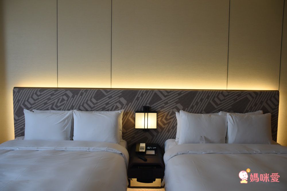 台南大員皇冠四人房2大1小$4299起 指定平日