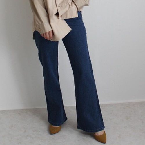 日本女裝代購 - 激瘦款 微喇叭彈性美腿長褲-深藍