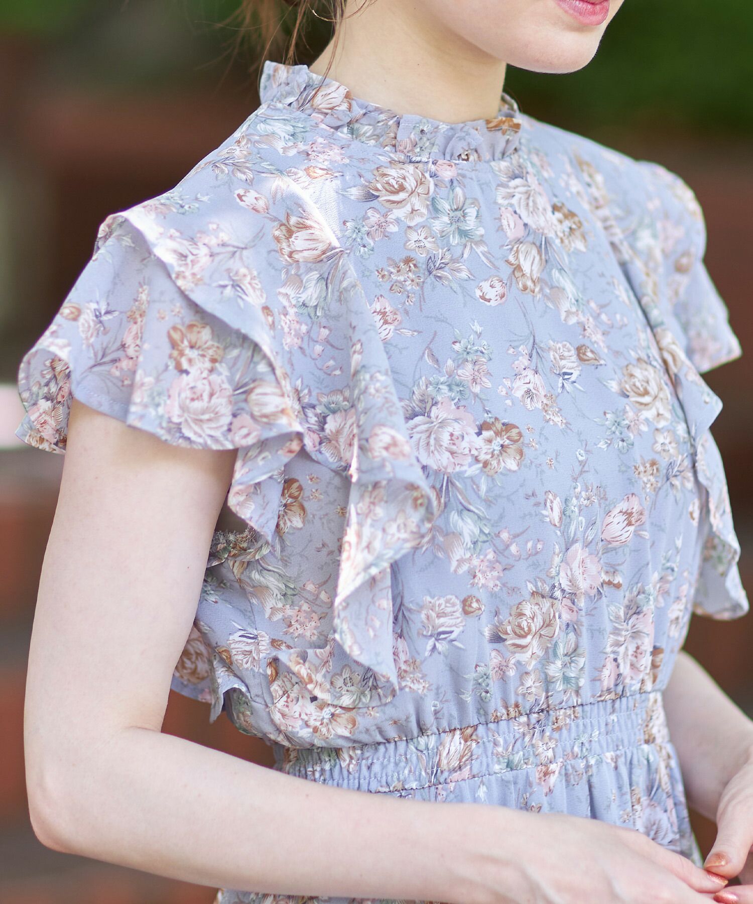 日本 tocco-closet - 優雅荷葉領無袖洋裝-甜蜜花園-天空藍