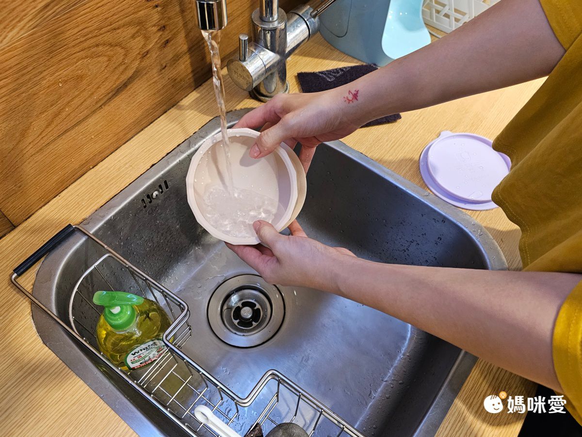 自由組裝好攜帶！台灣製【2angels】矽膠拼圖隨行餐盤