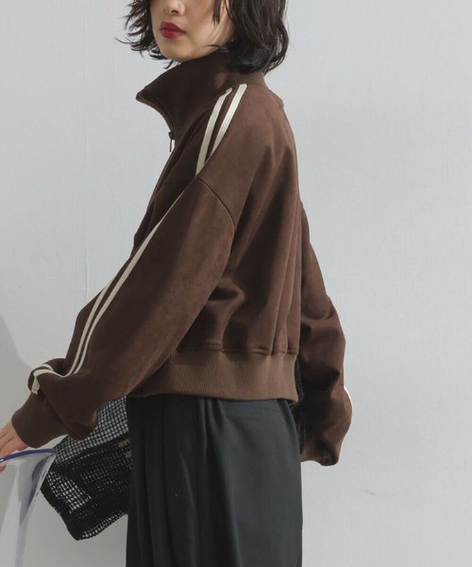 日本 ELENCARE DUE - 麂皮短絨休閒配色運動風夾克-炭黑x米杏領