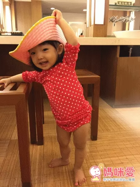 美國 RuffleButts 防曬泳衣/防曬帽