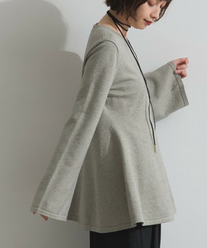 日本 ELENCARE DUE - 成熟傘擺腰線針織長袖上衣-黑