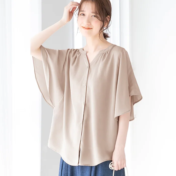 日本 BELLUNA - 小V領大荷葉衣袖短袖雪紡襯衫-白