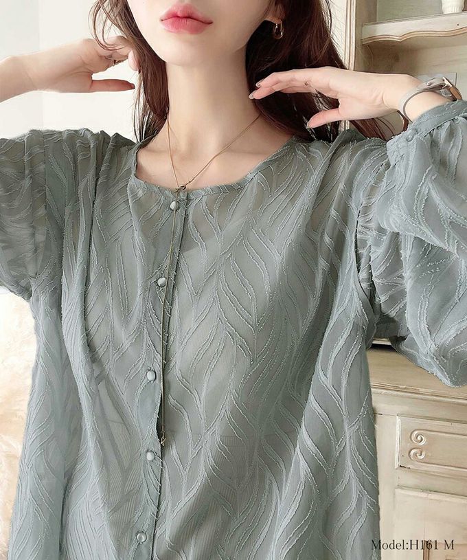 日本 Classical Elf - 波光粼粼刺繡透膚2way長袖襯衫-淺米杏