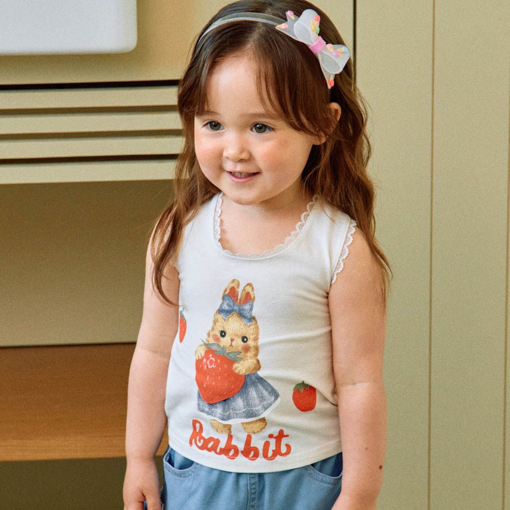 草莓兔兔蕾絲點綴背心-奶白