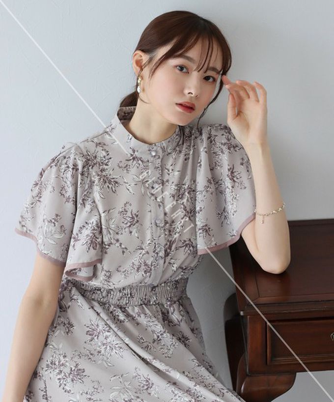 日本 BLUE EAST - 浪漫時光碎花雪紡短袖洋裝-水彩花紋-粉