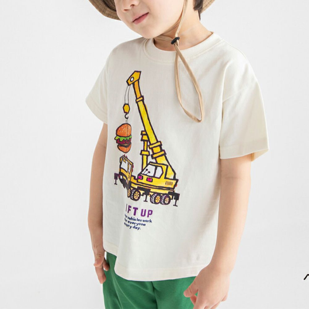 舒適棉印花短袖上衣-拖吊車漢堡-米白