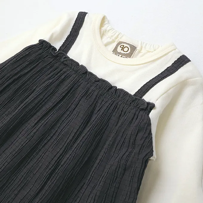 日本 ZOOLAND - 假二件典雅緹花長袖上衣-櫻桃刺繡-炭灰