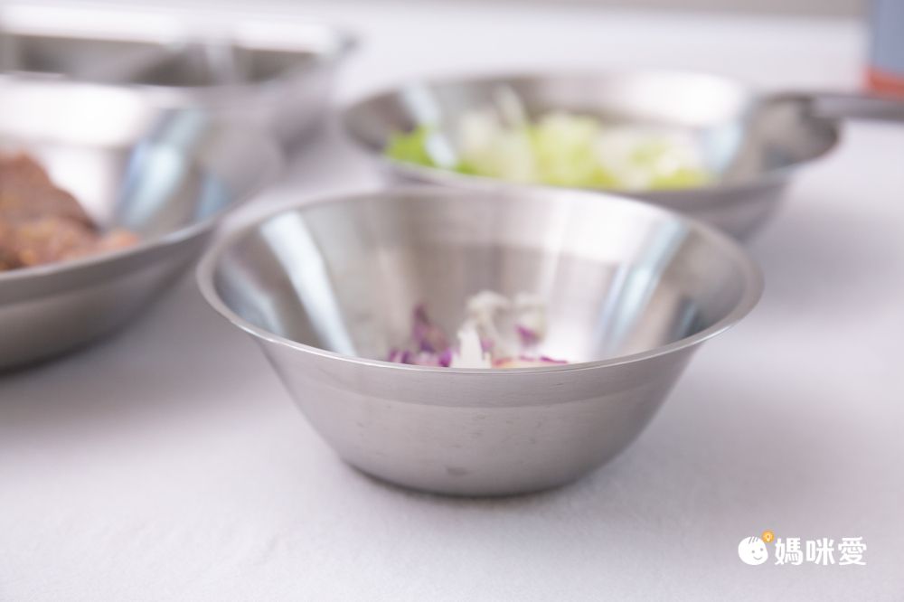 分隔不混味！韓國 Cuitisan 酷藝師保鮮盒 可微波的不銹鋼！