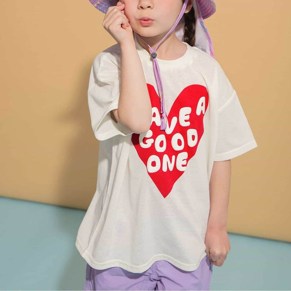 速乾舒適印花短袖上衣-愛心logo-白