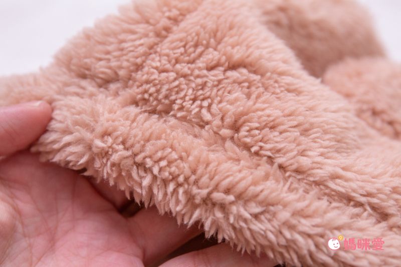 日本 AUBE - 毛茸茸保暖圍脖帽(親子通用款)-熊耳造型-粉紅 (Free size)