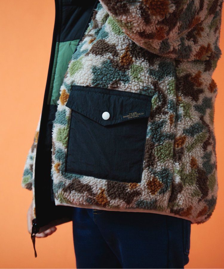 日本 BREEZE - [雙面穿]絨毛鋪棉繽紛保暖外套-黑系&迷彩