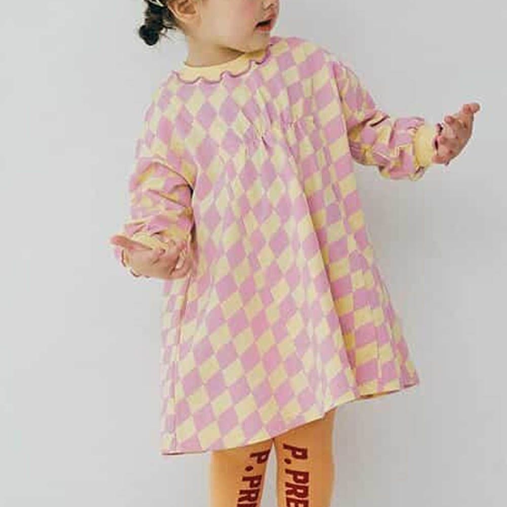 100%棉 可愛復古印花木耳領長袖洋裝-格子-粉紫X黃