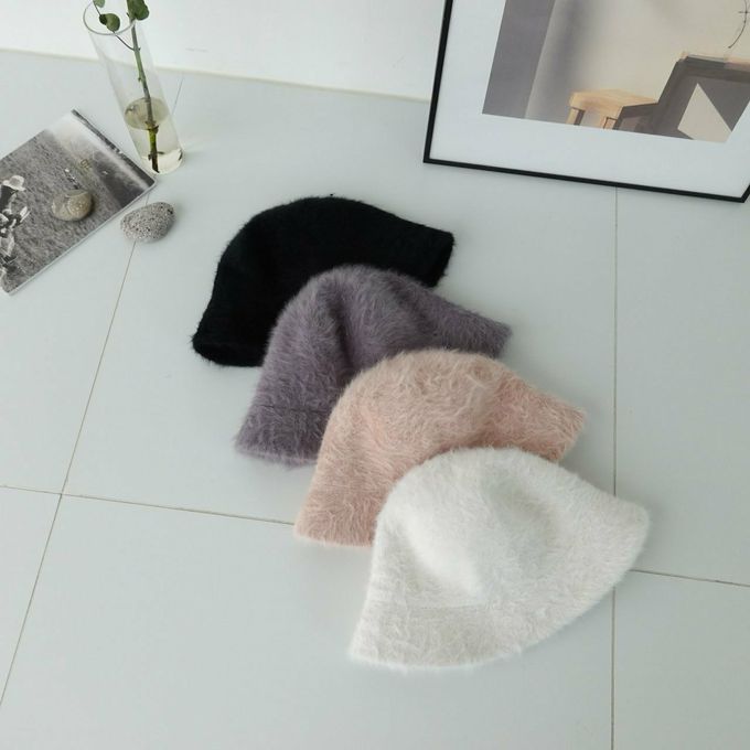 韓國配件連線 - 冬日保暖毛絨鐘型帽-白 (FREE)