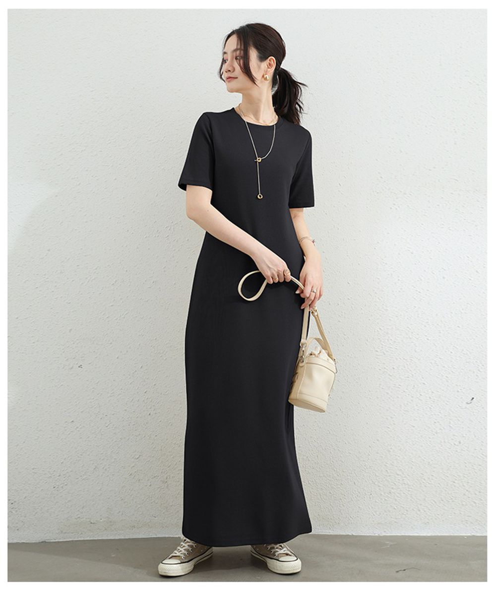 百搭圓領修身長洋裝-短袖款-黑色