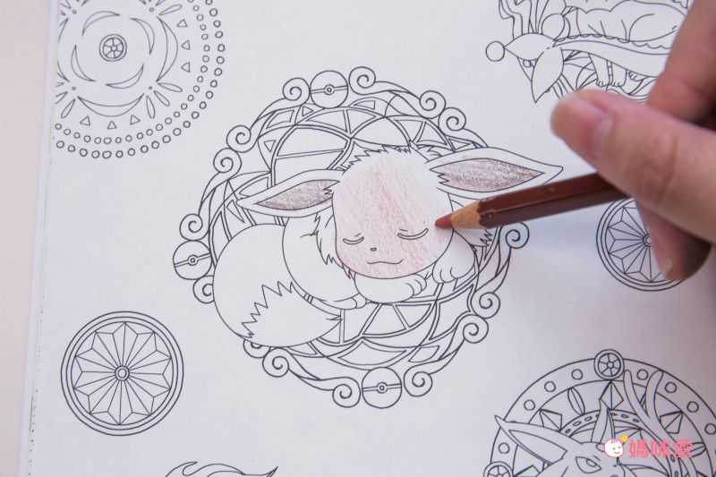 日本文具代購 - B5尺寸繪圖本-寶可夢森林