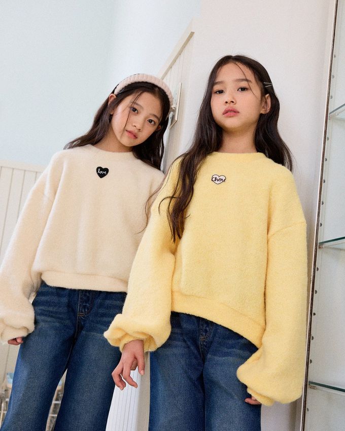 韓國 sm2 - 愛心點綴寬鬆落肩毛衣-黃