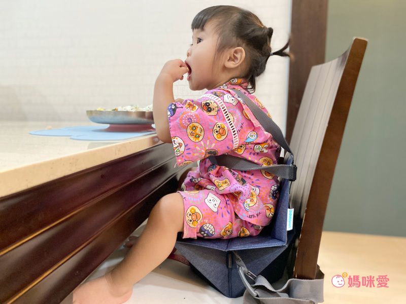 史上最低價！市面最輕巧【義大利 bombol】秒收攜帶式餐椅