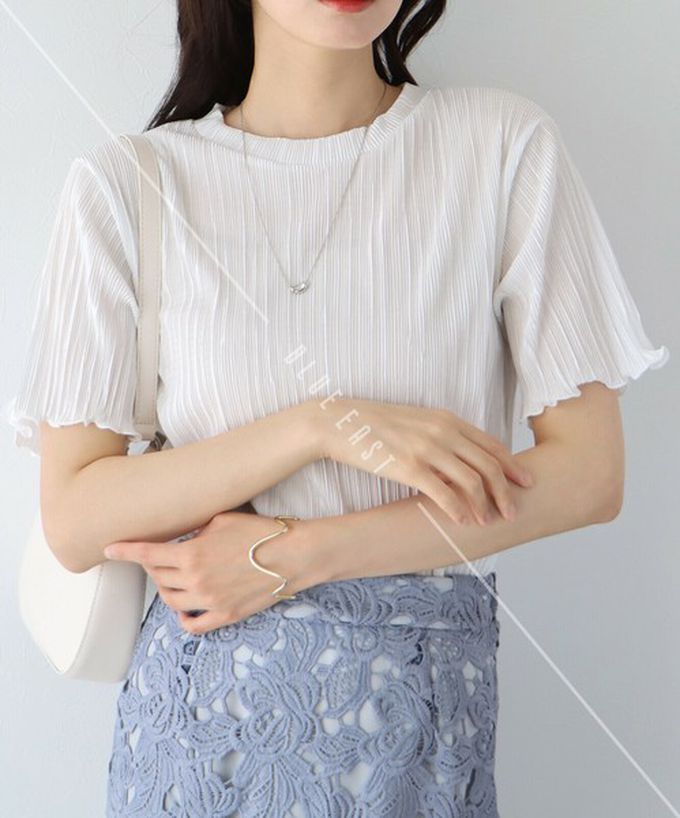 日本 BLUE EAST - 韓國製 圓領貝殼紋光澤短袖上衣-黑