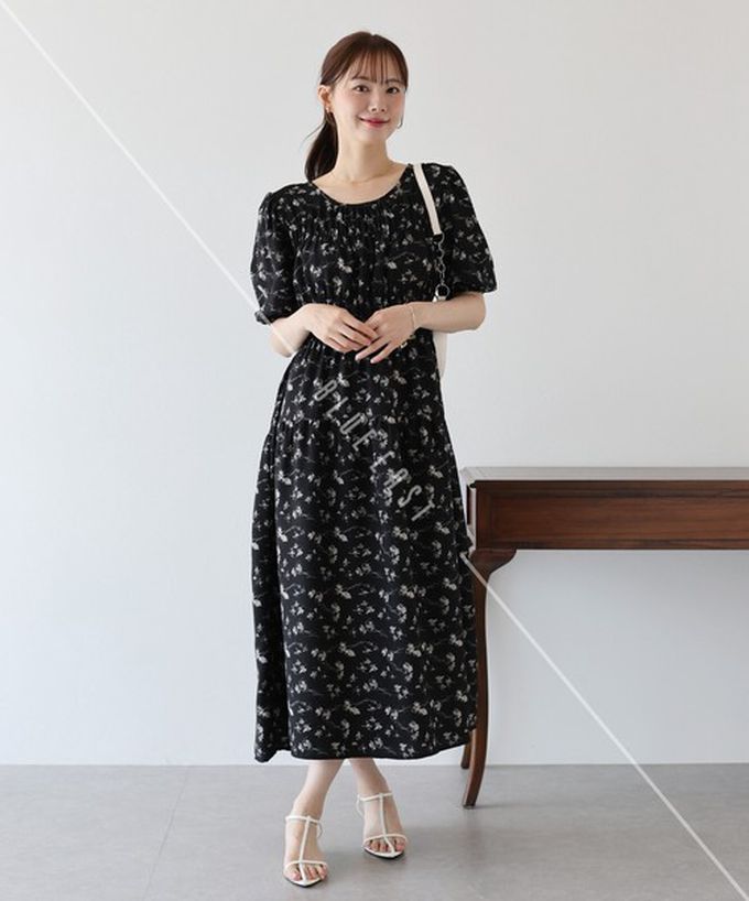 日本 BLUE EAST - 水墨感花卉束腰泡泡袖洋裝-棕綠 (M)