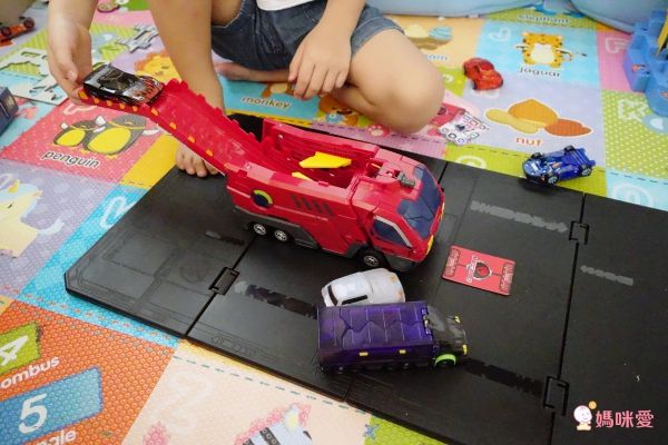 下殺五折✓魔車戰魂【韓國 Turning Mecard】生日✖獎勵禮物 ♕ 保證愛不釋手❤ 男寶必入手✌