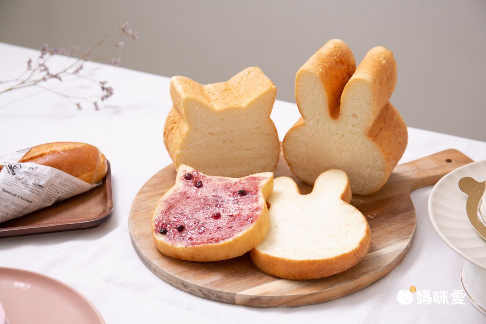 免運｜高雄排隊名店【奧瑪烘焙】日式崎風蛋糕/羅馬生乳包