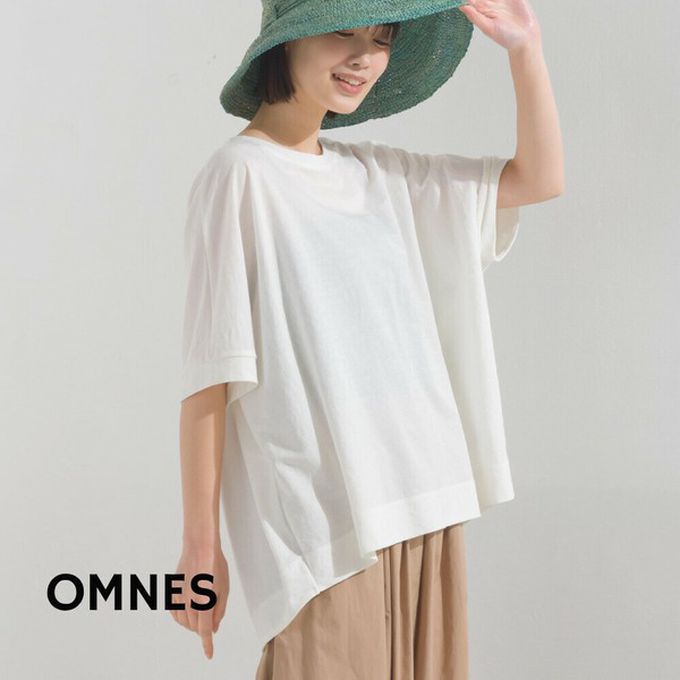 日本 OMNES - 接觸涼感 嫘縈寬鬆短袖上衣-黑底白點