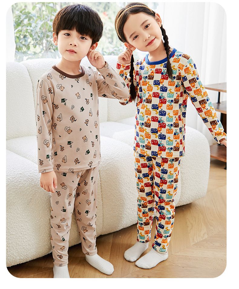 圓領無痕薄絨長袖家居服套裝-條紋-黑色