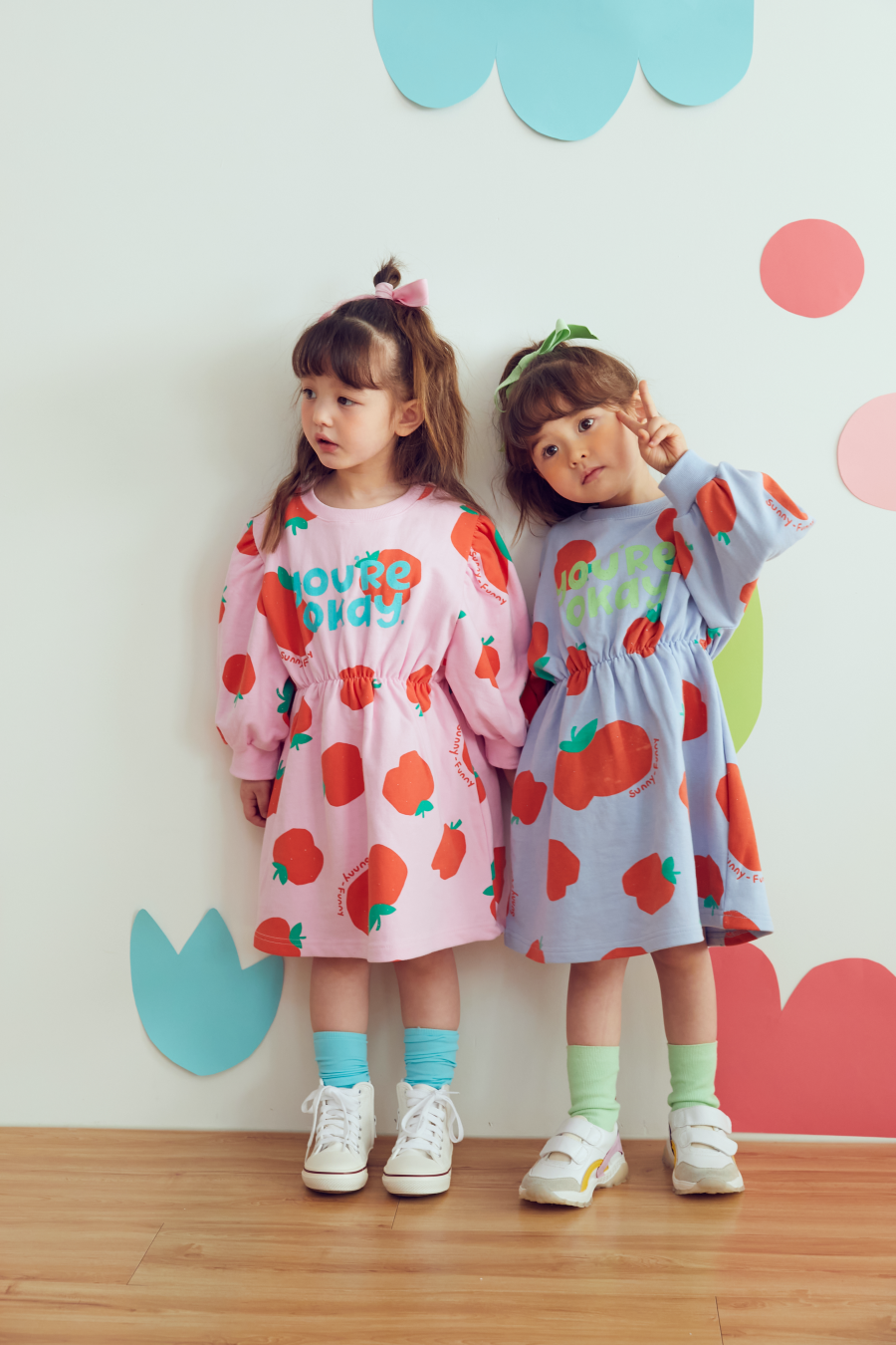 韓國 MINIATURE - 滿版番茄縮腰洋裝-粉紅