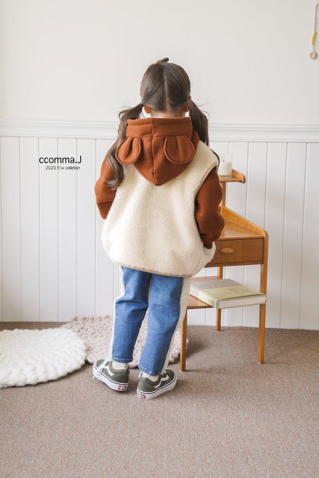 韓國 ccomma. J - 搖粒絨百搭背心-米