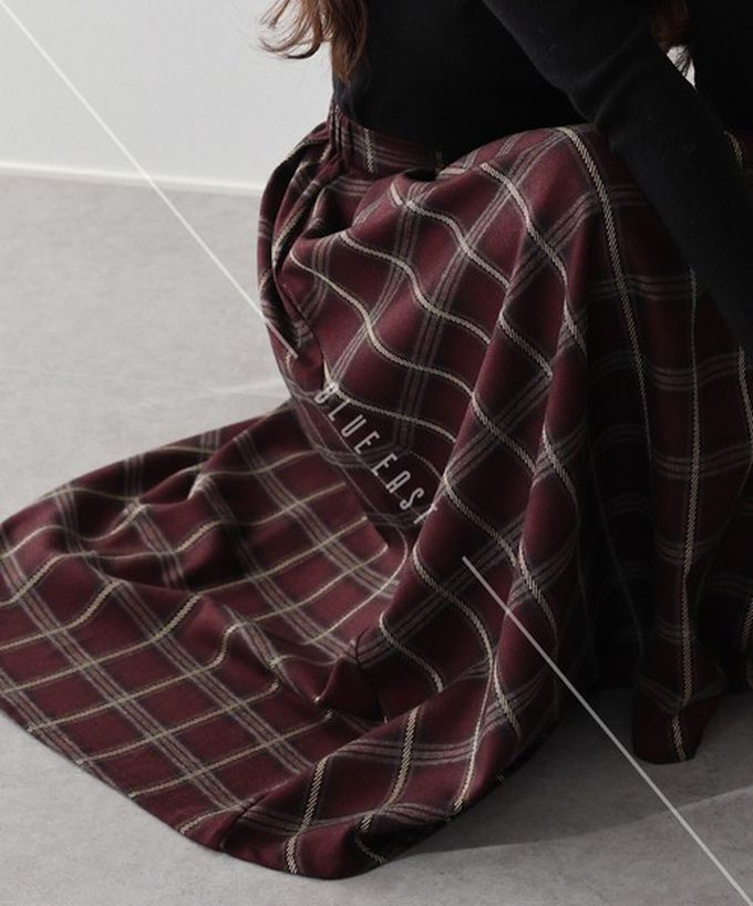 日本 BLUE EAST - 經典格紋挺版皺摺長裙(有口袋)-酒紅