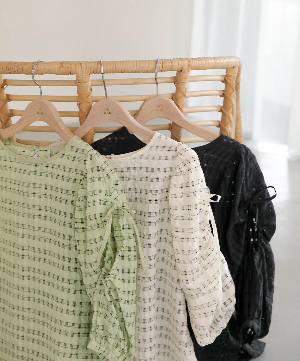 日本 Bab - 甜美格紋抽繩澎澎袖上衣-米杏