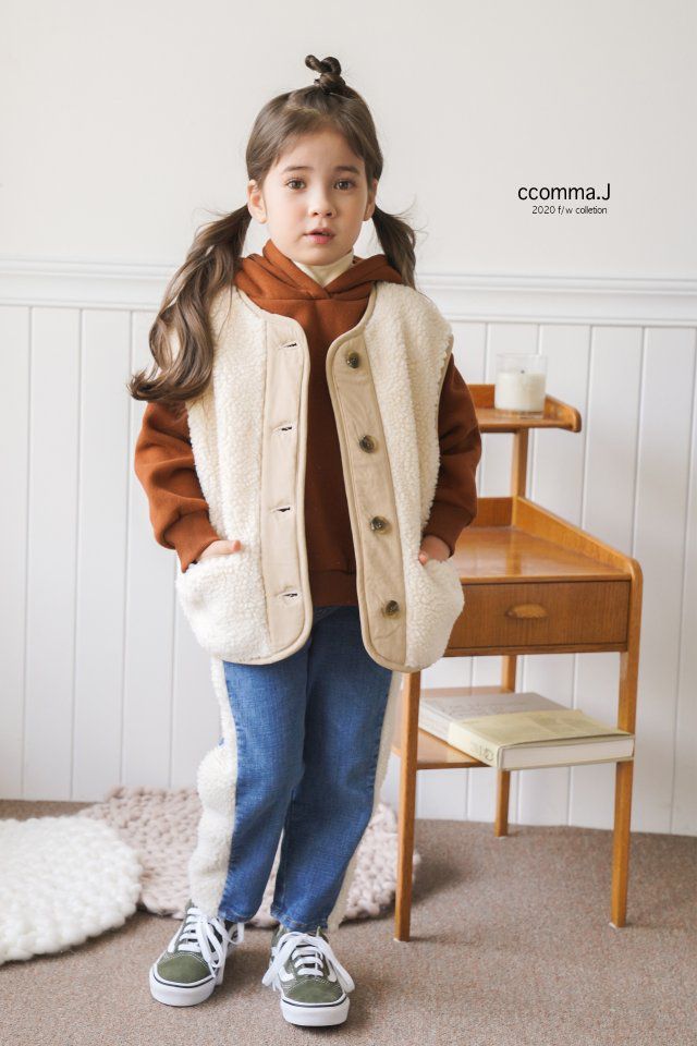 韓國 ccomma. J - 搖粒絨百搭背心-米